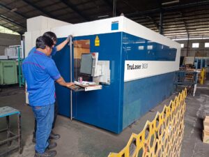Grahalogam laser cutting